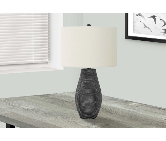 9655 Black ResinTable Lamp 